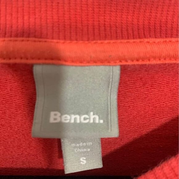 Bench woman’s sweatshirt with sequins. Size small. Excellent condition. SOFT!! - Picture 3 of 7